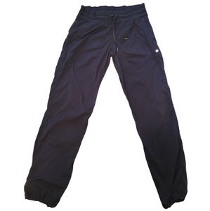 Women's Lululemon Scrub Pants Sz S/M
